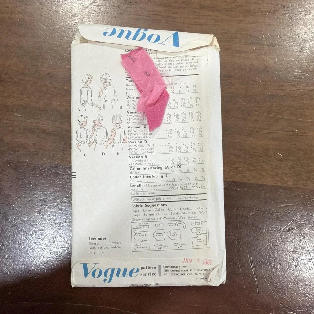 VTG Vogue 5090 Sewing Pattern  Blouse Styles Monogram Transfers
